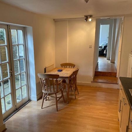 Beautiful Ground Floor Garden Flat Lejlighed London Eksteriør billede